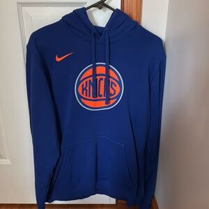 Nike New York Knicks hoodie, size medium men’s